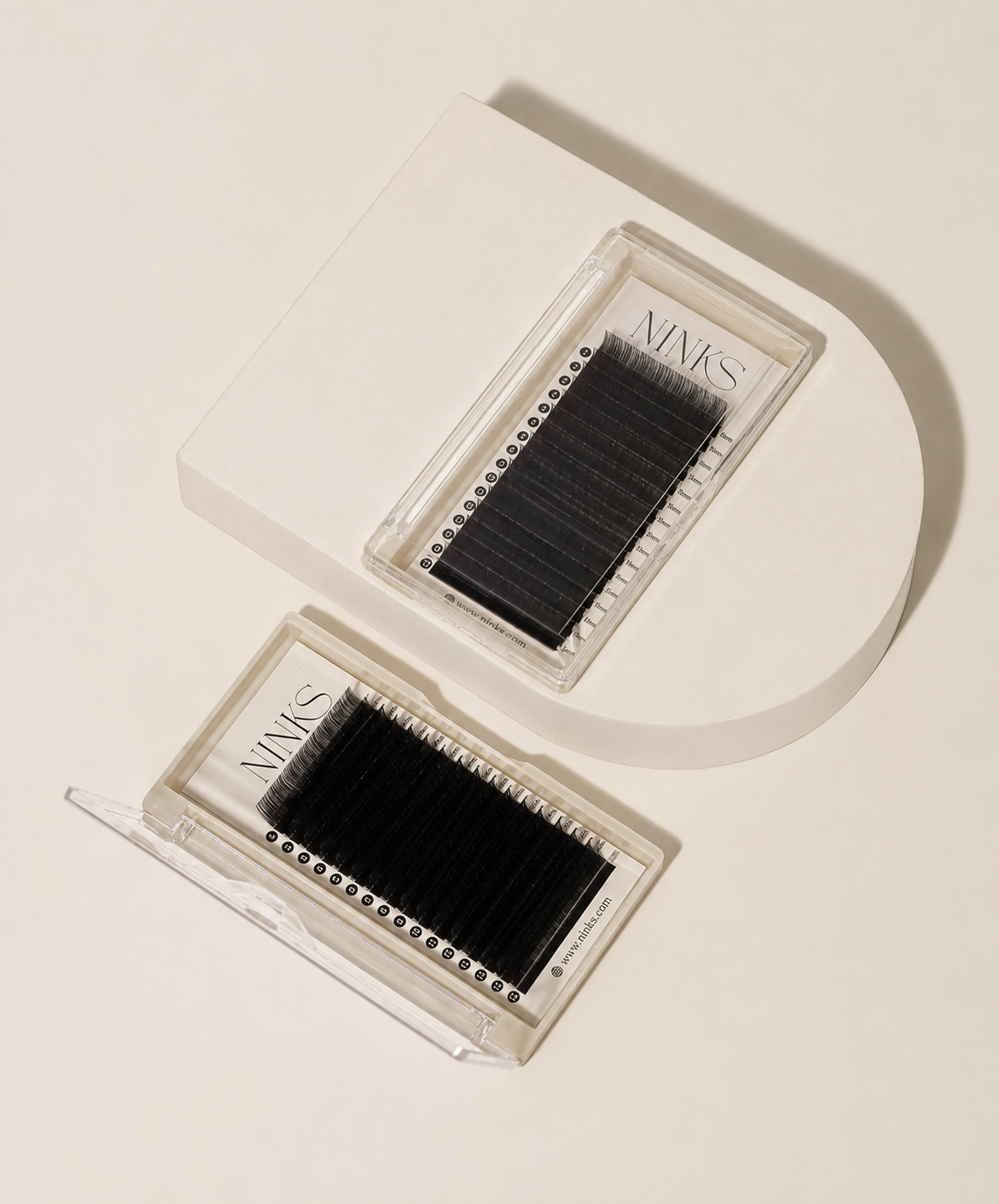 Ninks Lash Trays